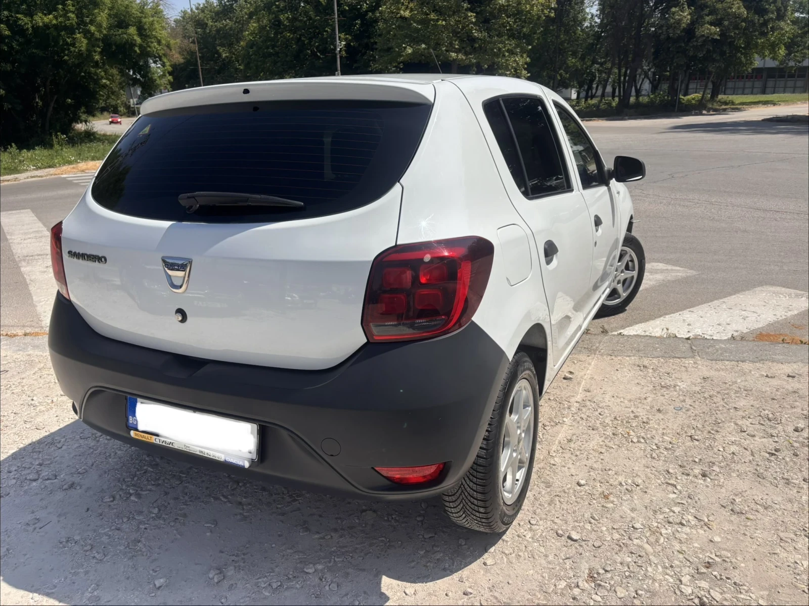 Dacia Sandero Бензин + Газ, снимка 6 - Автомобили и джипове - 55306510
