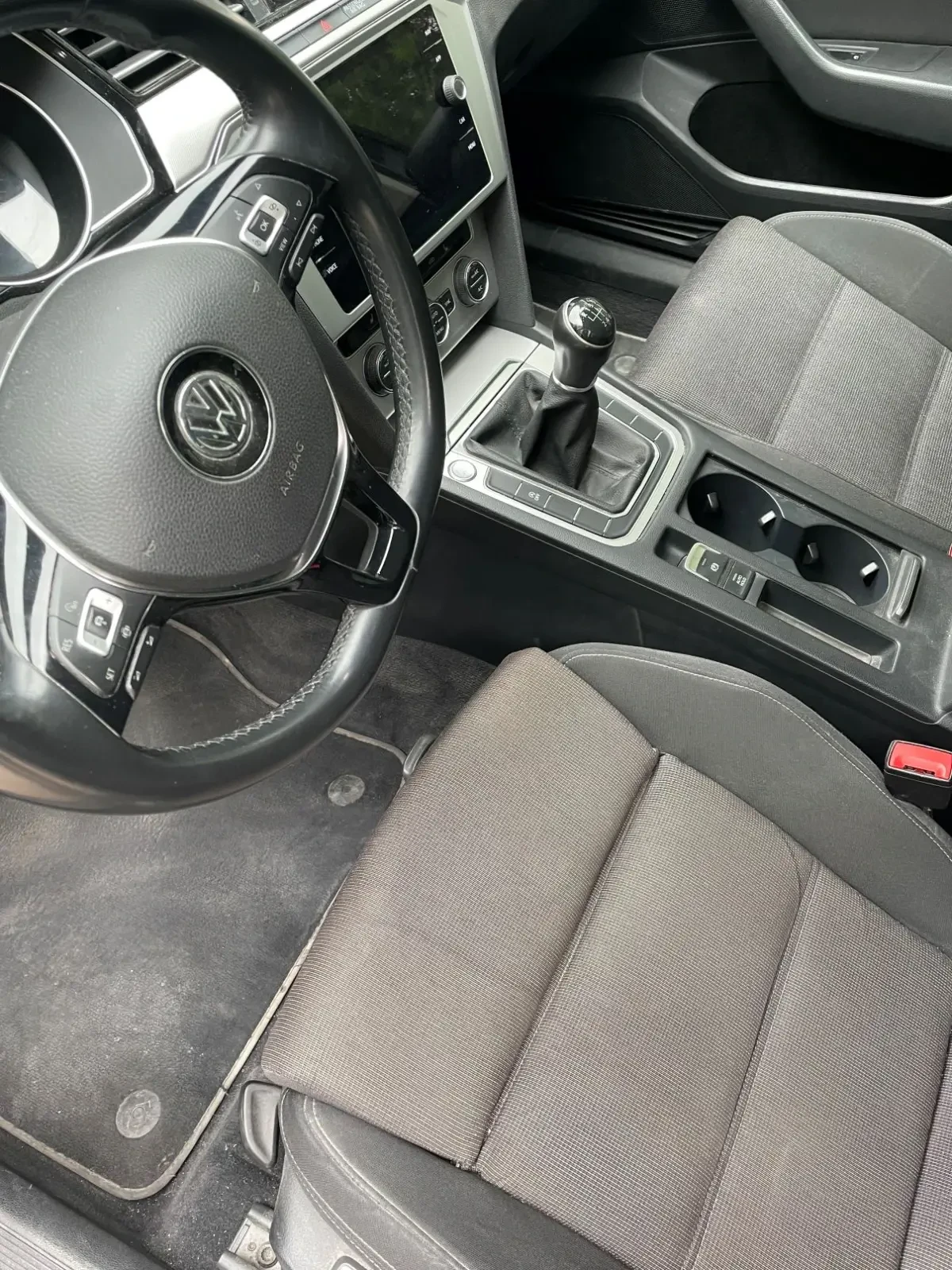 VW Passat 2.0 TDI / 150 кс / от Белгия, снимка 6 - Автомобили и джипове - 55741041