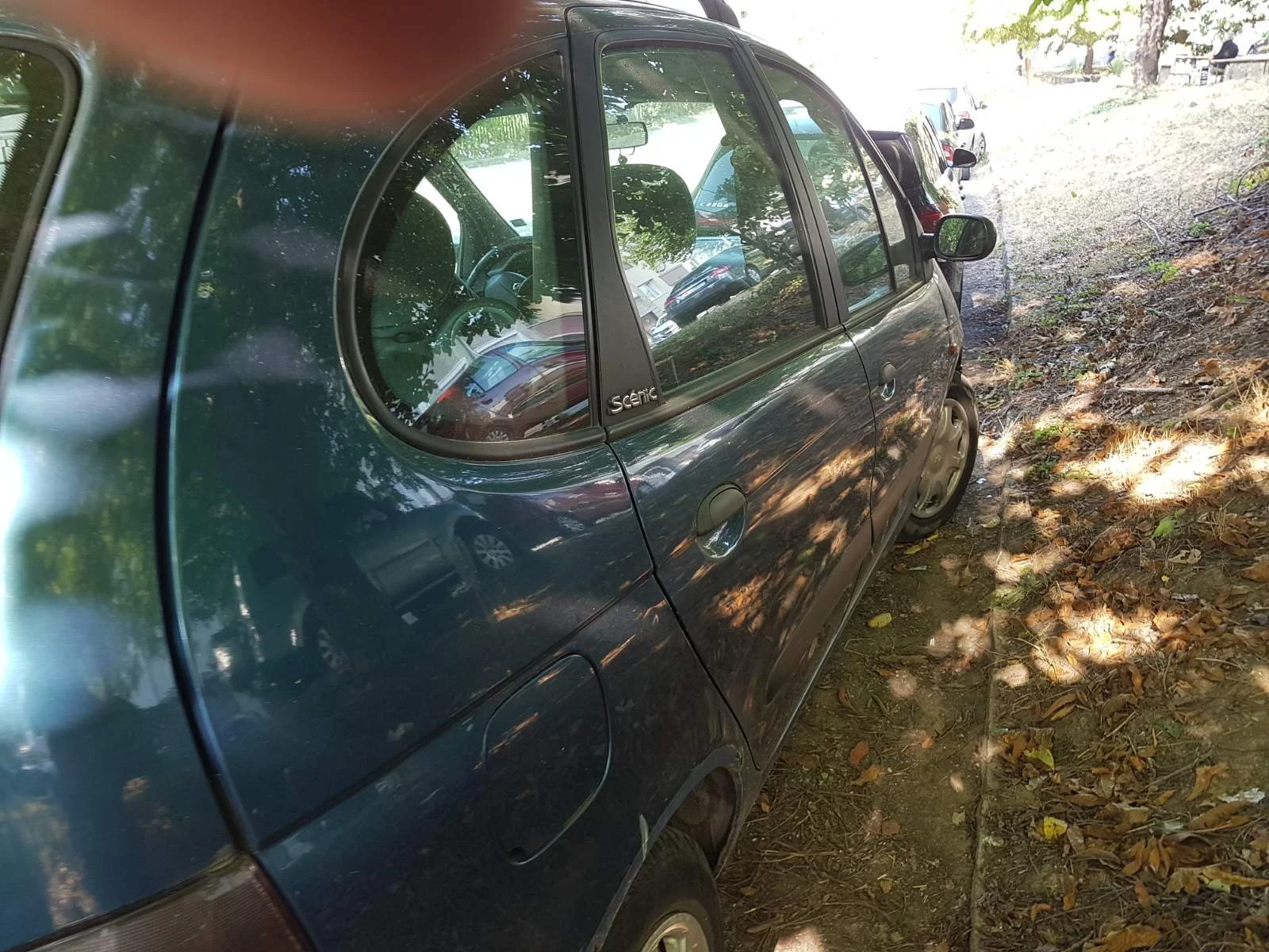 Renault Scenic, снимка 7 - Автомобили и джипове - 55772742