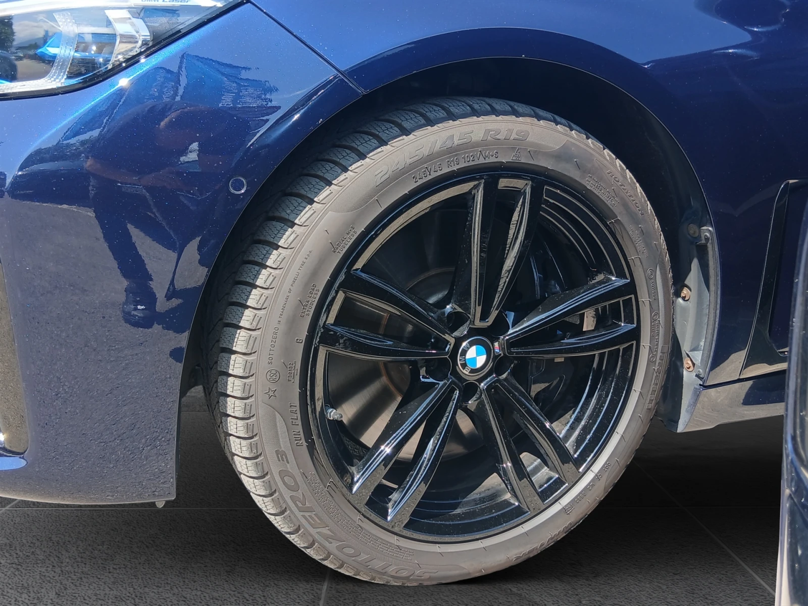 BMW 750 xDrive, снимка 5 - Автомобили и джипове - 56220559