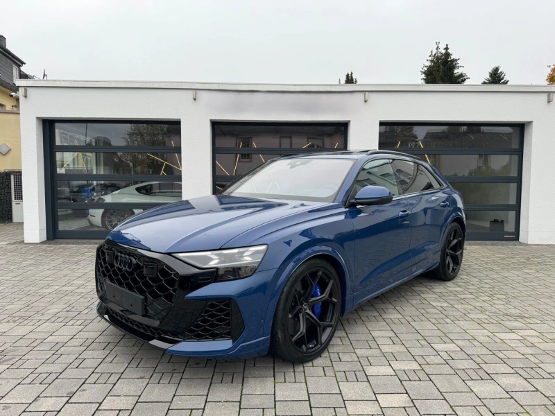 Audi RSQ8 PERFORMANCE/FACELIFT/CERAMIC/CARBON/B&O/PANO/HUD/, снимка 3 - Автомобили и джипове - 47604475