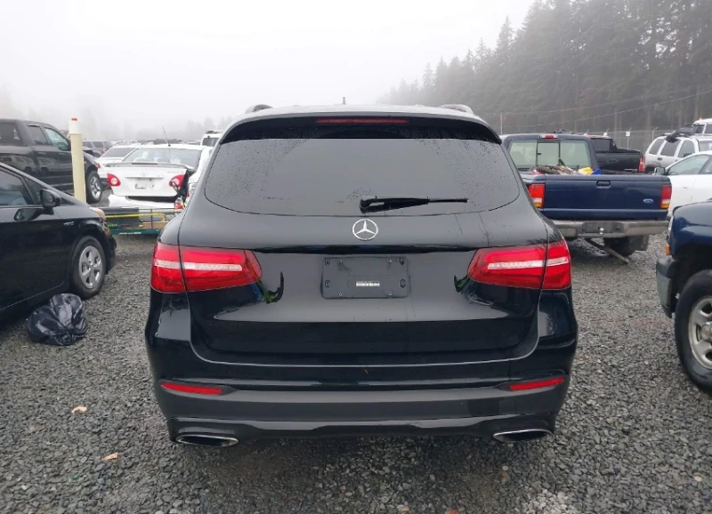 Mercedes-Benz GLC 300, снимка 5 - Автомобили и джипове - 48731496