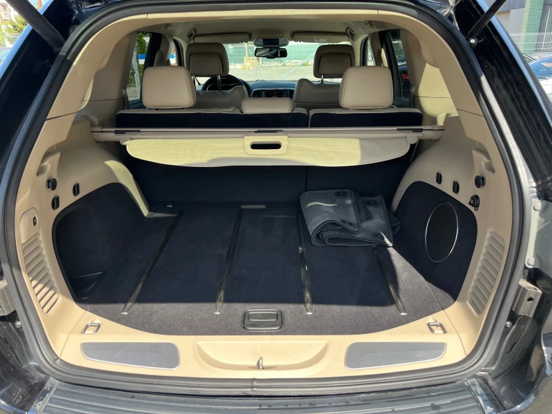 Jeep Grand cherokee 3.0CRDI ТОП СЪСТОЯНИЕ!!!FACELIFT, снимка 16 - Автомобили и джипове - 51062861