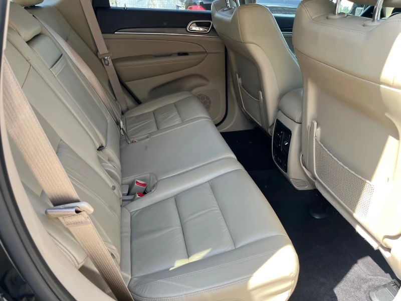 Jeep Grand cherokee 3.0CRDI ТОП СЪСТОЯНИЕ!!!FACELIFT, снимка 12 - Автомобили и джипове - 51062861