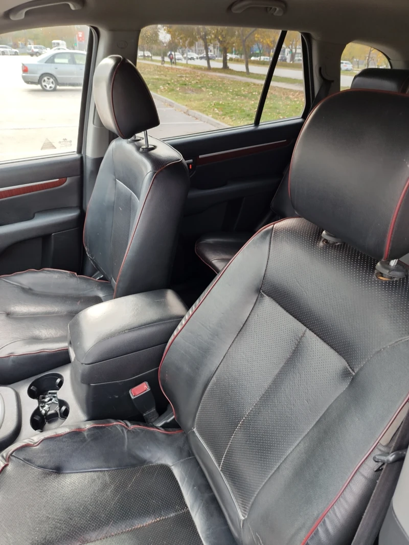 Hyundai Santa fe 2.5 4WD, снимка 11 - Автомобили и джипове - 52369891