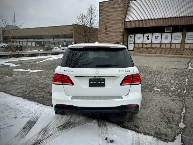 Mercedes-Benz GLE 63 S AMG Keyless Entry* B&O Sound* Pano* Обдухване* Камера, снимка 4 - Автомобили и джипове - 52848263