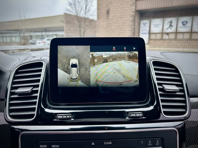 Mercedes-Benz GLE 63 S AMG Keyless Entry* B&O Sound* Pano* Обдухване* Камера, снимка 7 - Автомобили и джипове - 52848263