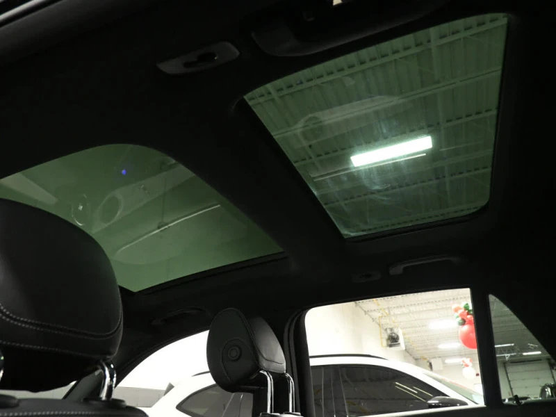 Mercedes-Benz GLC 300 PAANO * HeadUp* АвтоКредит* (ЦЕНА ДО БГ), снимка 13 - Автомобили и джипове - 53224234