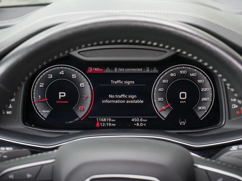 Audi Q8 QUATTRO * TECHNIK * PANO * М.ТОЧКА * ПОДГРЕВ , снимка 12 - Автомобили и джипове - 53396895