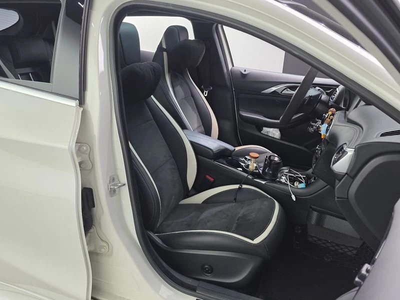 Infiniti Q30 2.0 Premium| 211�.�. | Mobile.bg � ����������� 12