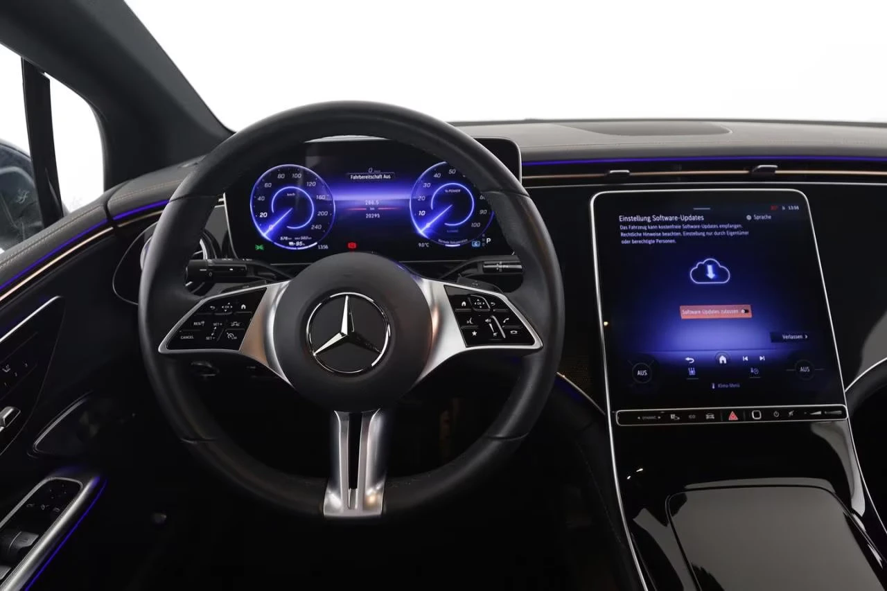 Mercedes-Benz EQE 500/4MATIC/408HP/AMG/PANO/BURM3D/MEMO/DIGI/422g - изображение 10