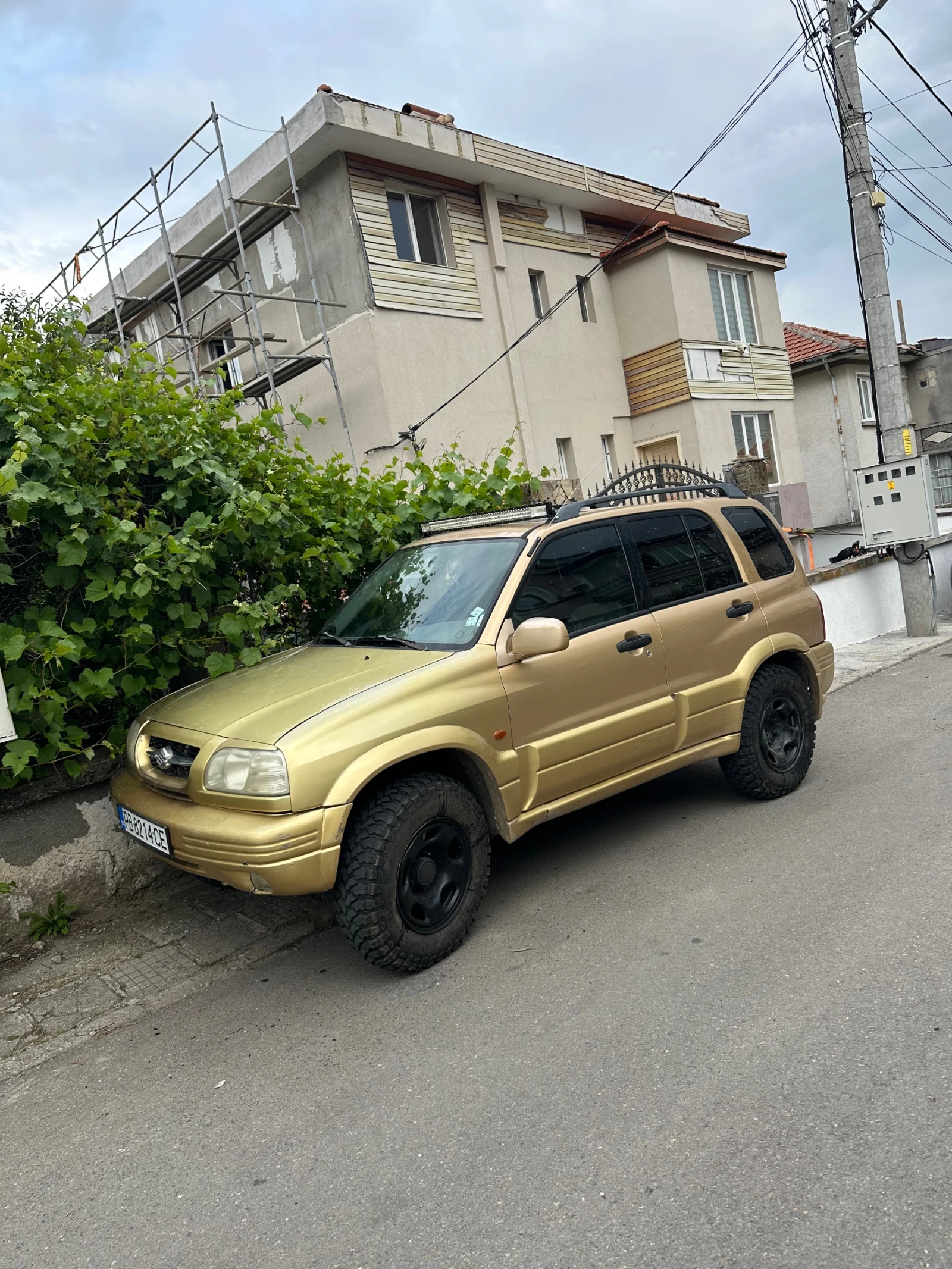 Suzuki Grand vitara 2.5 V6 , снимка 13 - Автомобили и джипове - 53977722