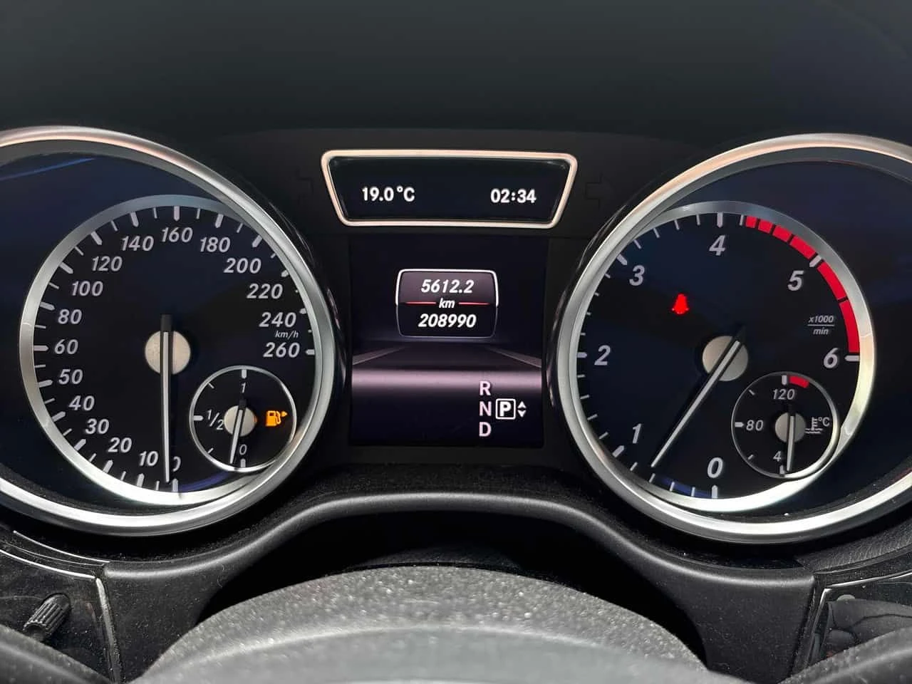 Mercedes-Benz GL 350 BlueTEC  CARFAX, снимка 8 - Автомобили и джипове - 54254038