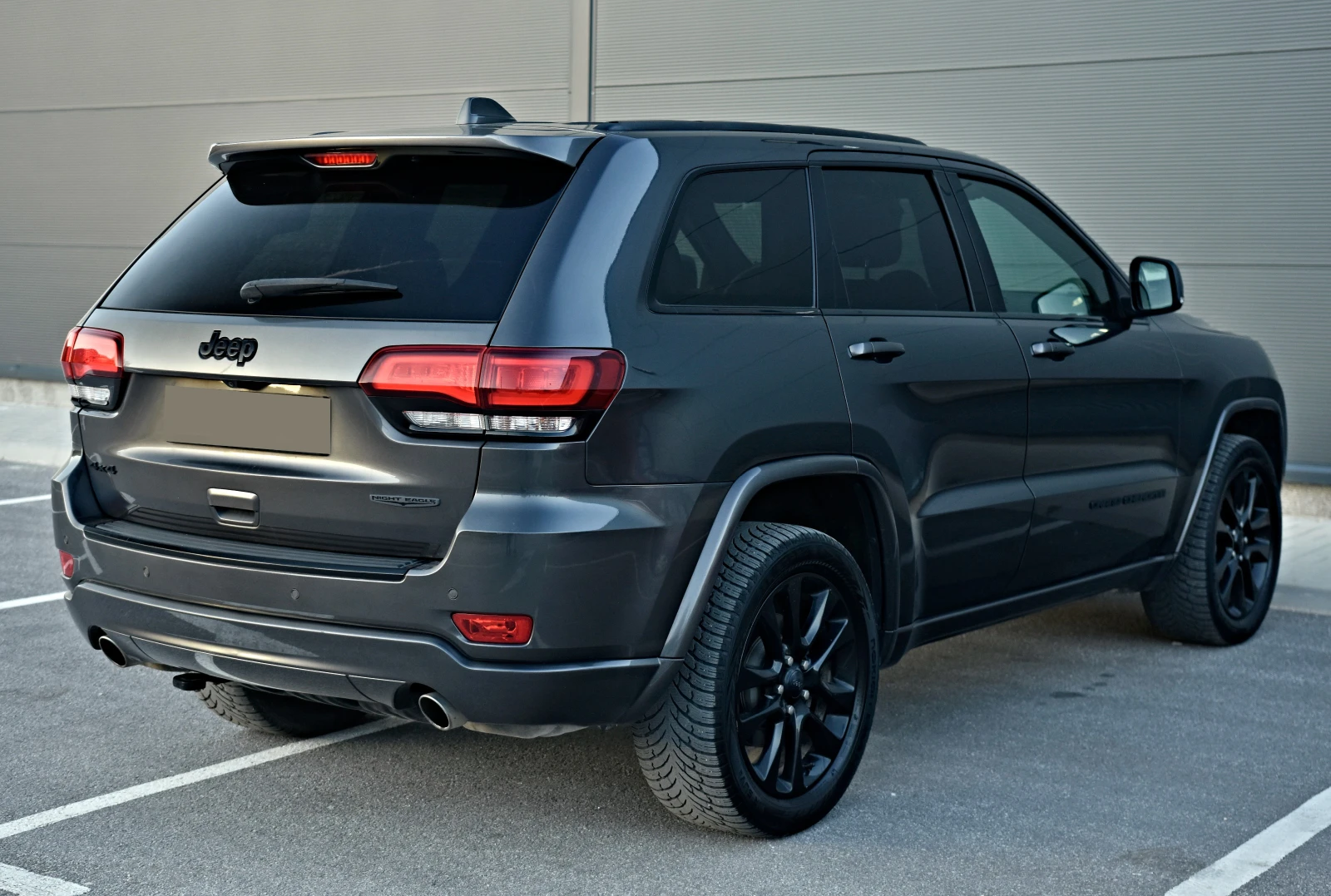 Jeep Grand cherokee 3.0CRDI/NIGHT EAGLE, снимка 4 - Автомобили и джипове - 54322898