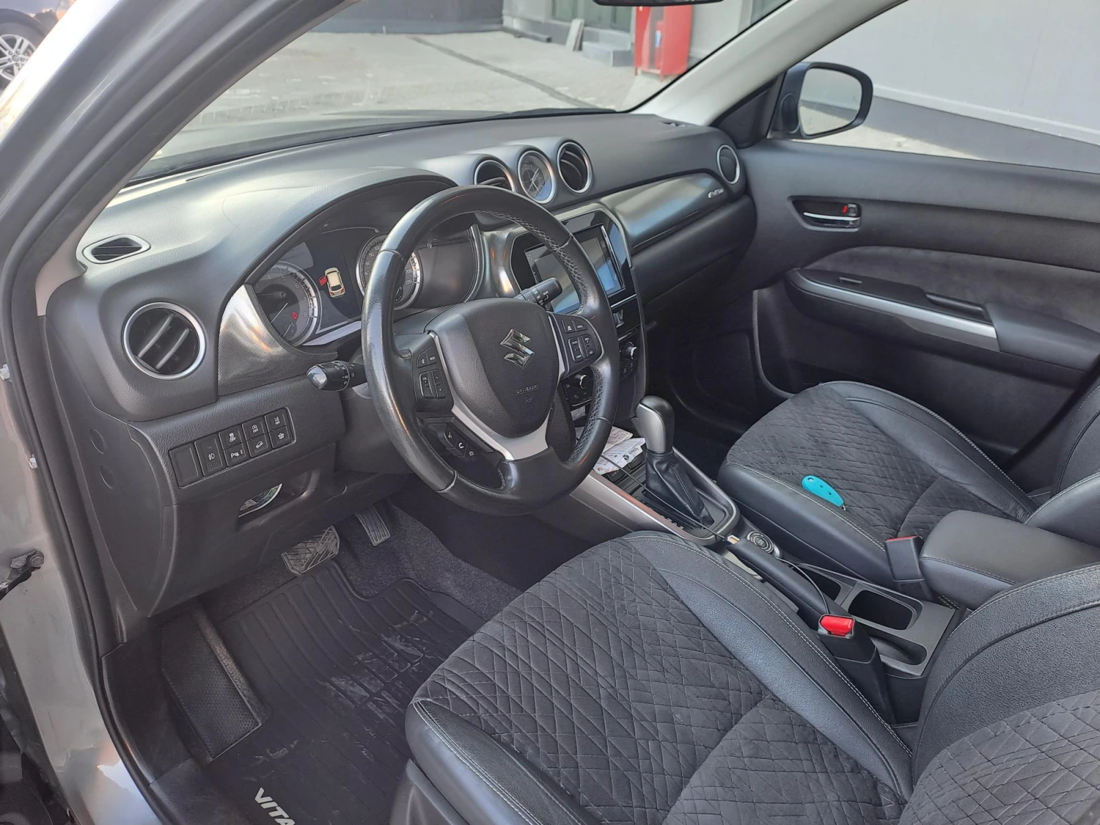Suzuki Vitara 1.4 GLX S/R MHEV Booster Jet 4X4 AUTOMATIC, снимка 7 - Автомобили и джипове - 54514689