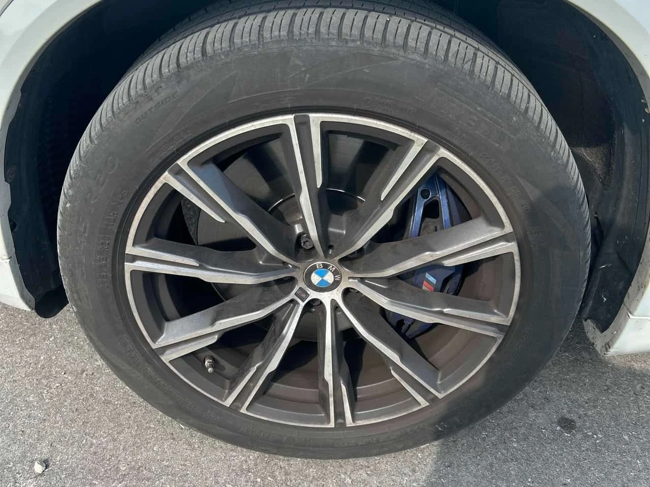 BMW X5 * xDrive40i * ПОДГРЕВИ * H/K * PANO * CARFAX, снимка 7 - Автомобили и джипове - 54621772