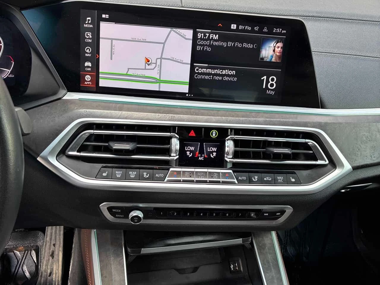 BMW X5 xDrive40i/ПАНОРАМА/360 КАМЕРИ, снимка 9 - Автомобили и джипове - 54647199