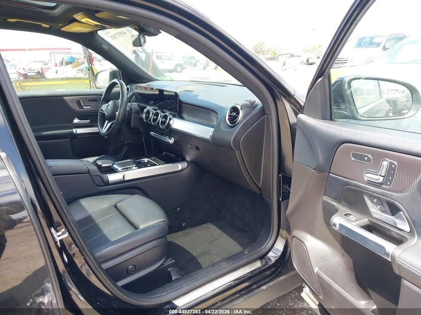 Mercedes-Benz GLB 250 4Matic* КРАЙНА ЦЕНА* , снимка 5 - Автомобили и джипове - 54881023