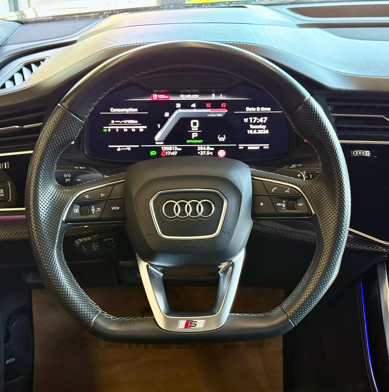 Audi SQ7 Quattro* Laser Matrix* Pano* 360* B&O* Лизинг, снимка 10 - Автомобили и джипове - 54932189