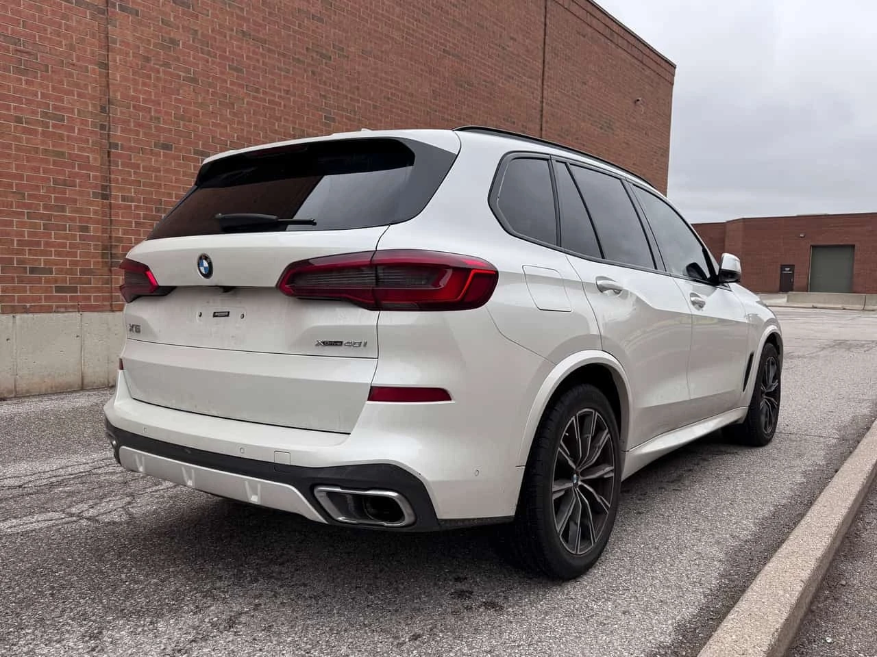 BMW X5 * xDrive40i * CARFAX * ОПЦИЯ ЗА ФИНАНСИРАНЕ, снимка 10 - Автомобили и джипове - 55735055
