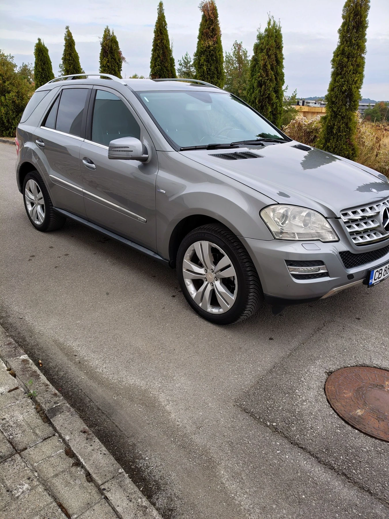 Mercedes-Benz ML 350, снимка 2 - Автомобили и джипове - 56222030