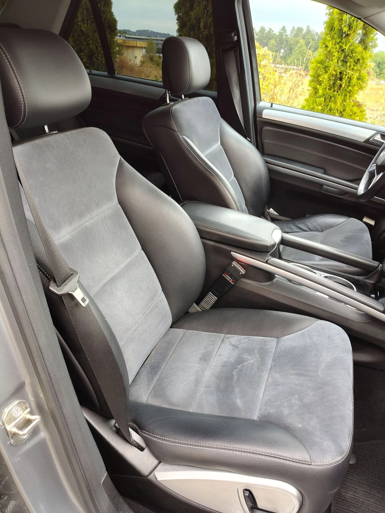 Mercedes-Benz ML 350, снимка 10 - Автомобили и джипове - 56222030