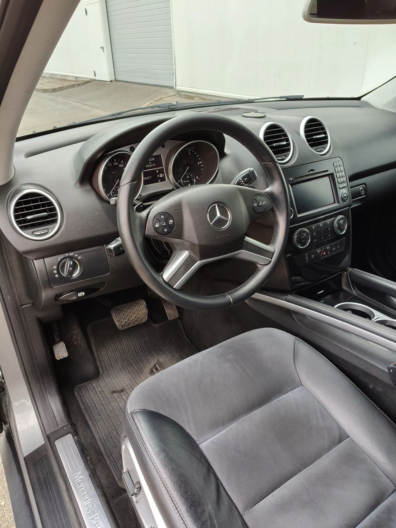 Mercedes-Benz ML 350, снимка 7 - Автомобили и джипове - 56222030
