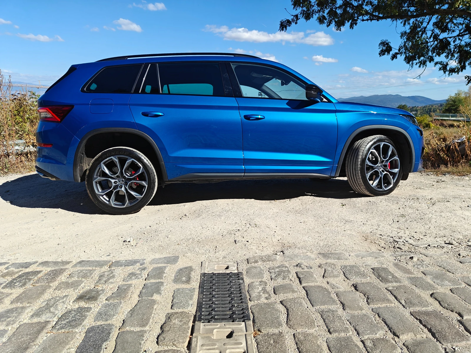 Skoda Kodiaq VRS 4x4 240 Hp Гаражна, снимка 5 - Автомобили и джипове - 56328218