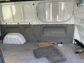 Opel Vivaro 2.0tdci 115hp НА ЧАСТИ, снимка 9