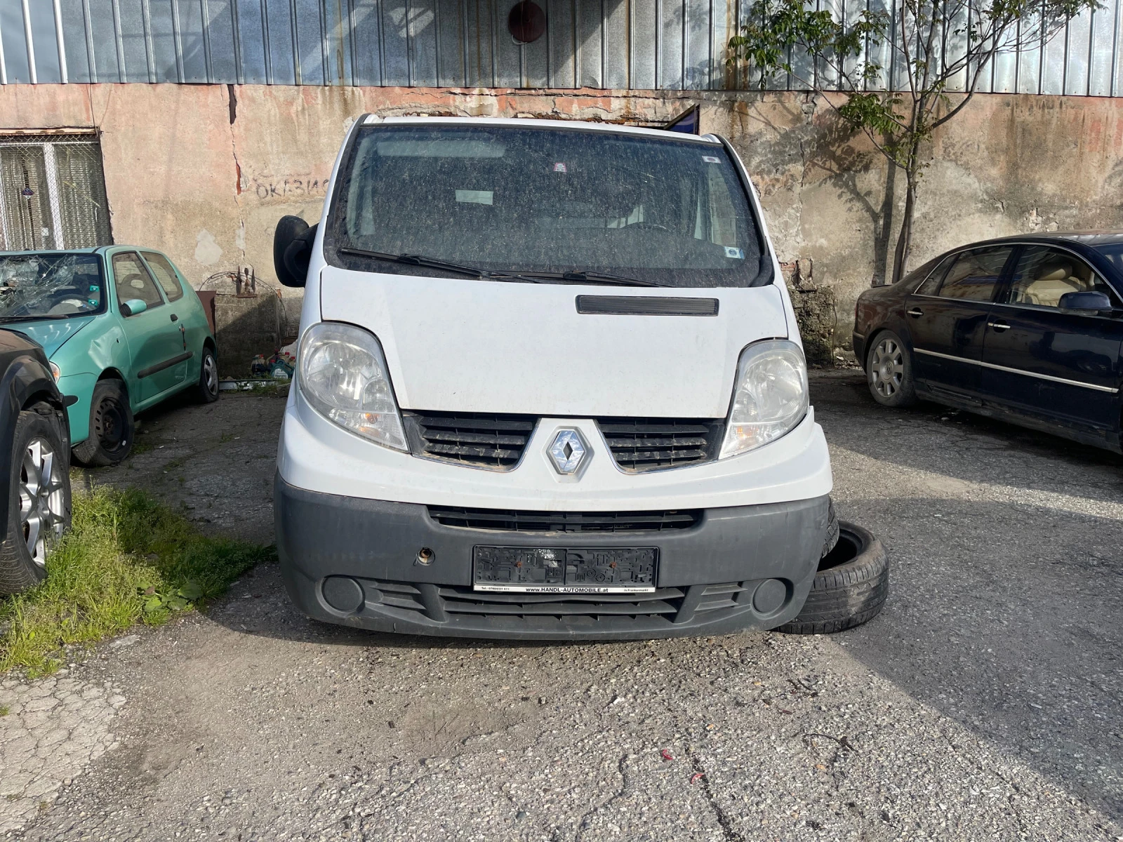 Opel Vivaro 2.0tdci 115hp НА ЧАСТИ, снимка 1