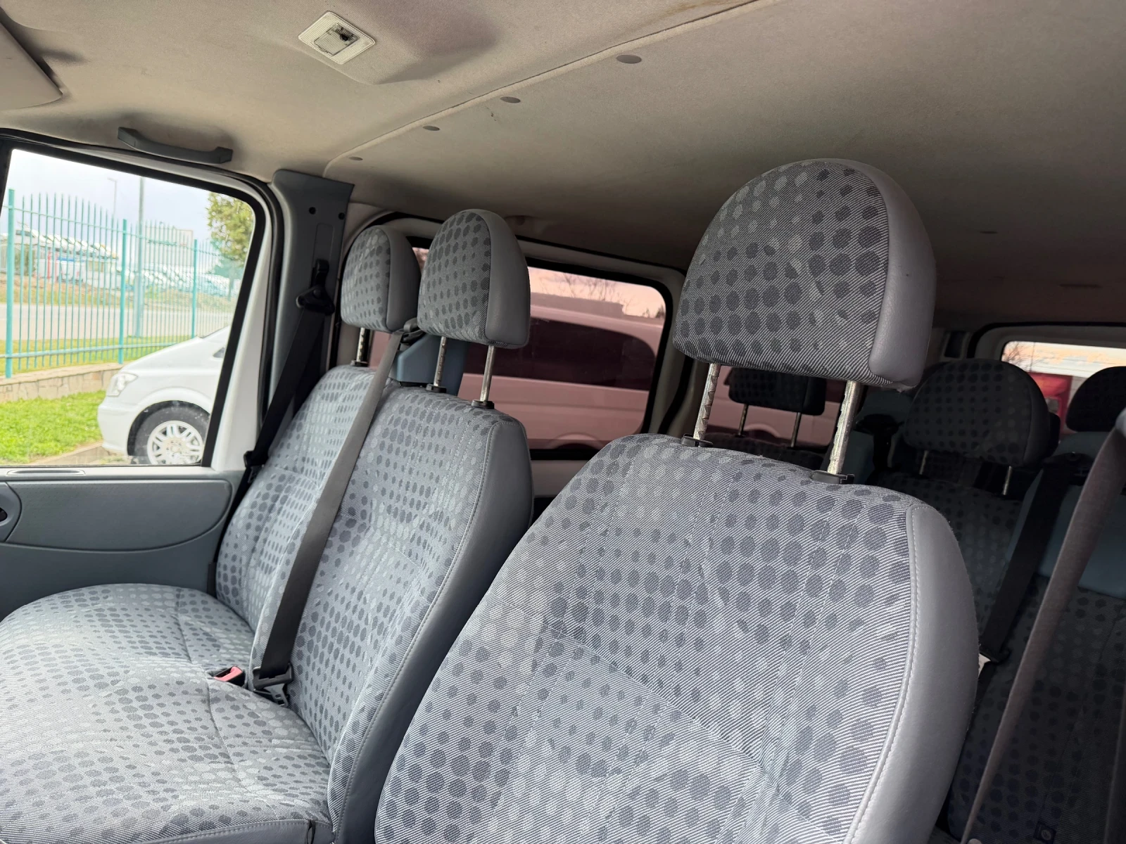 Ford Transit 2.2TDCi* Климатик* 8+ 1 места - изображение 5