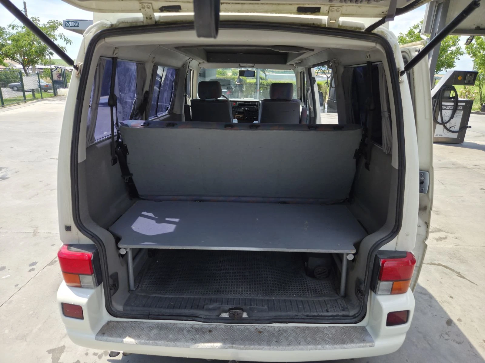 Кемпер VW T4, снимка 7 - Каравани и кемпери - 54960243
