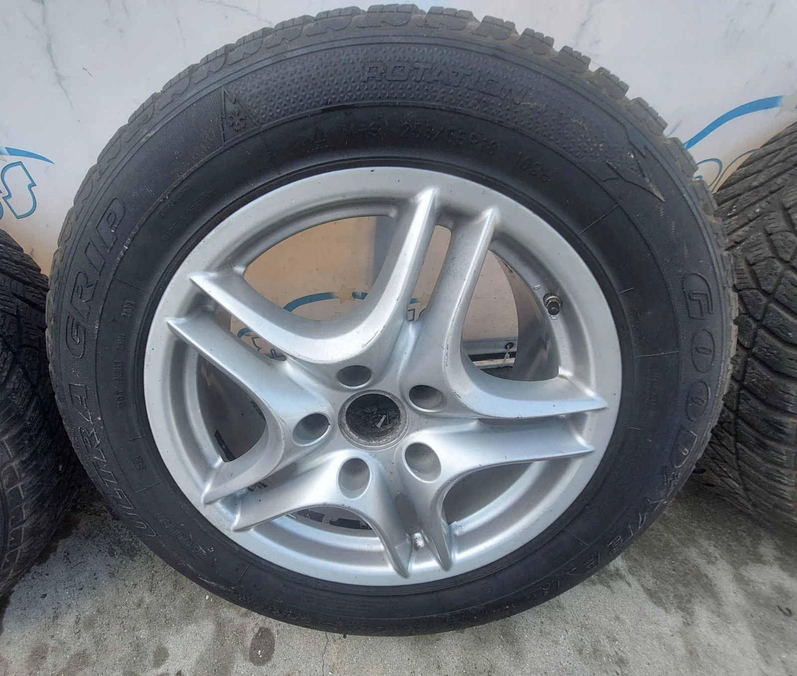    225/55R18  VW Touareg | Mobile.bg   4