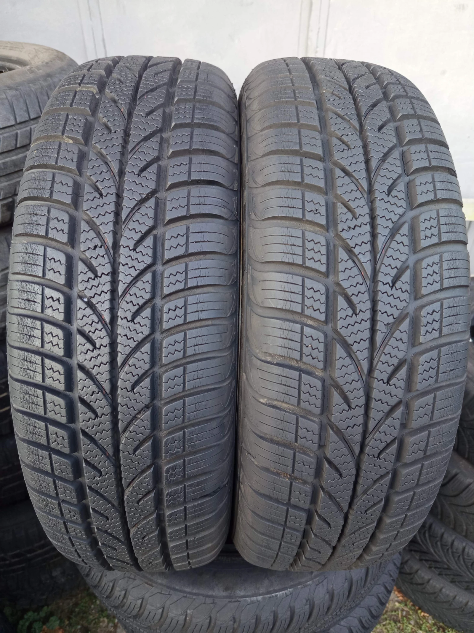 Гуми Зимни 185/65R15