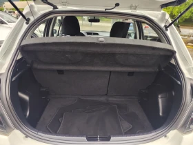 Toyota Yaris 1.5i* HYBRID SYNERGY DRIVE* АВТОМАТИК* LED* CAMERA, снимка 13