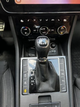 Skoda Superb Scout, снимка 11