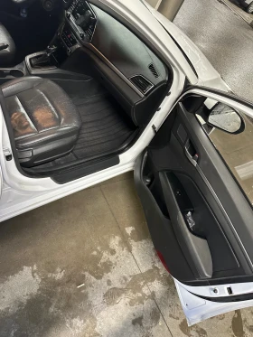 Hyundai Elantra | Mobile.bg    6