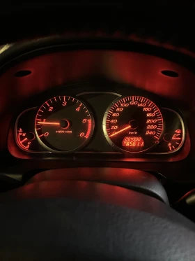 Mazda 6 2.0 TD - 2550 € / 4987.37 лв. - 33913156 8