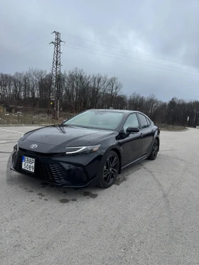 Toyota Camry XSE 2.5 Hybrid 4WD , снимка 6 - Автомобили и джипове - 53635986