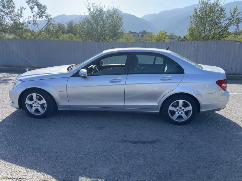 Mercedes-Benz C 200 2.0 6 скороти, снимка 5 - Автомобили и джипове - 47109980