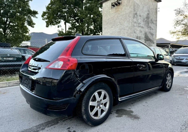 Volvo C30 1.6 D, снимка 3 - Автомобили и джипове - 47439782