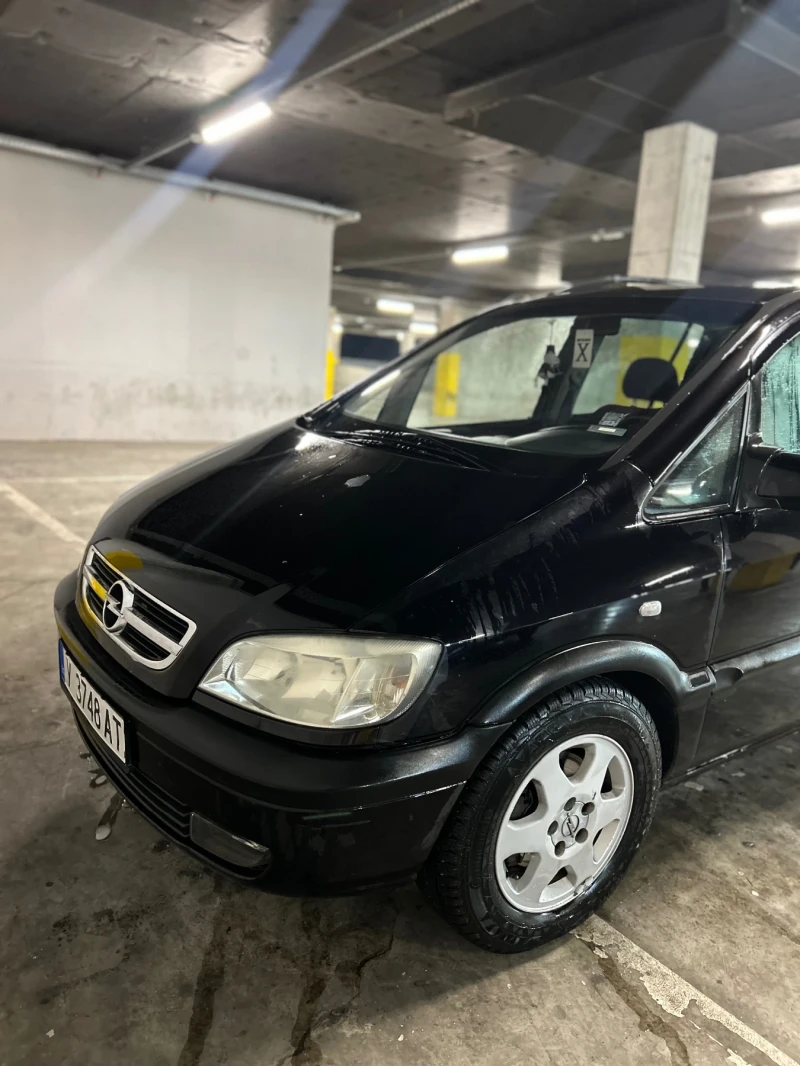 Opel Zafira, снимка 1 - Автомобили и джипове - 47465211