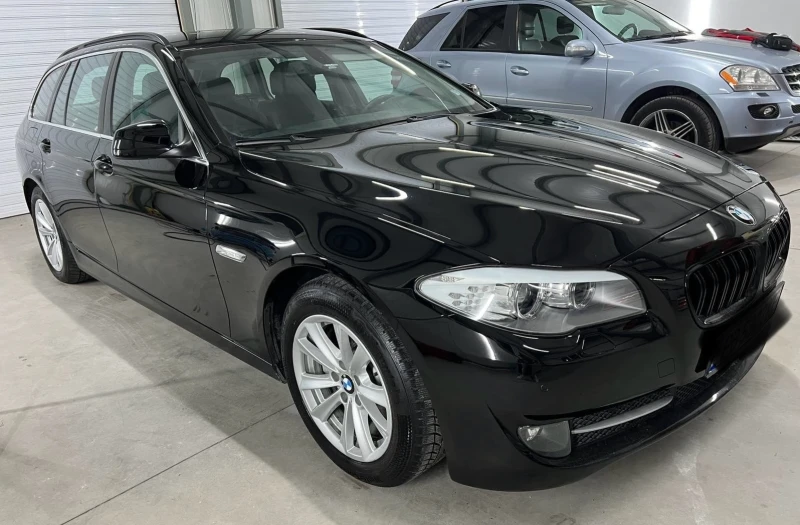 BMW 520 F11 СМЕНЕНИ ВЕРИГИ, ЛАГЕРИ И МАСЛЕНА ПОМПА, снимка 8 - Автомобили и джипове - 48060843