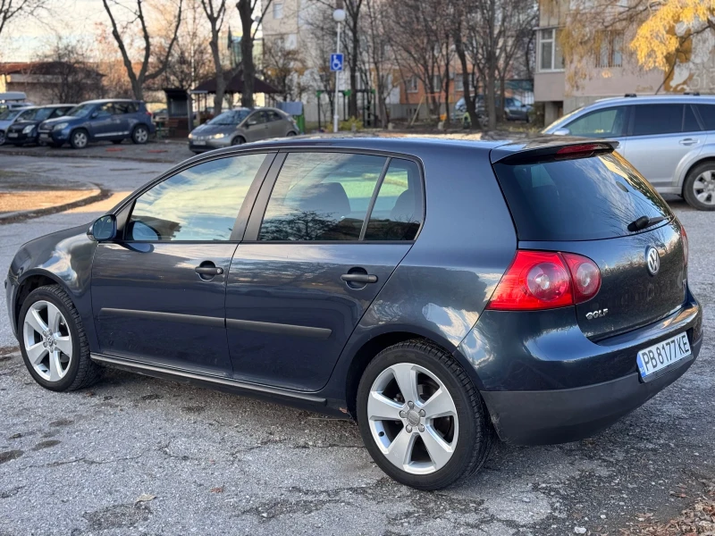 VW Golf, снимка 2 - Автомобили и джипове - 48295897