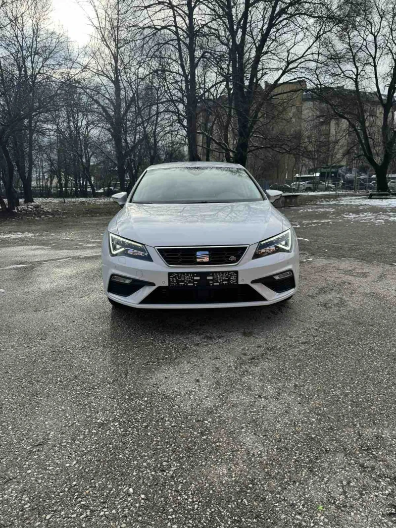 Seat Leon FR 78800км.Лизинг Дистроник!, снимка 2 - Автомобили и джипове - 48587650