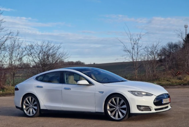 Tesla Model S  4х4 Европейска, снимка 3 - Автомобили и джипове - 48580367