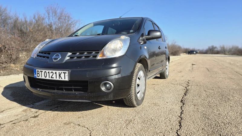 Nissan Note, снимка 1 - Автомобили и джипове - 48740917