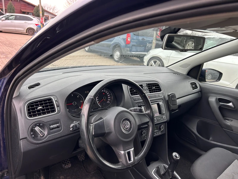 VW Polo 1.2TDI NAVI EURO 5, снимка 11 - Автомобили и джипове - 49115614