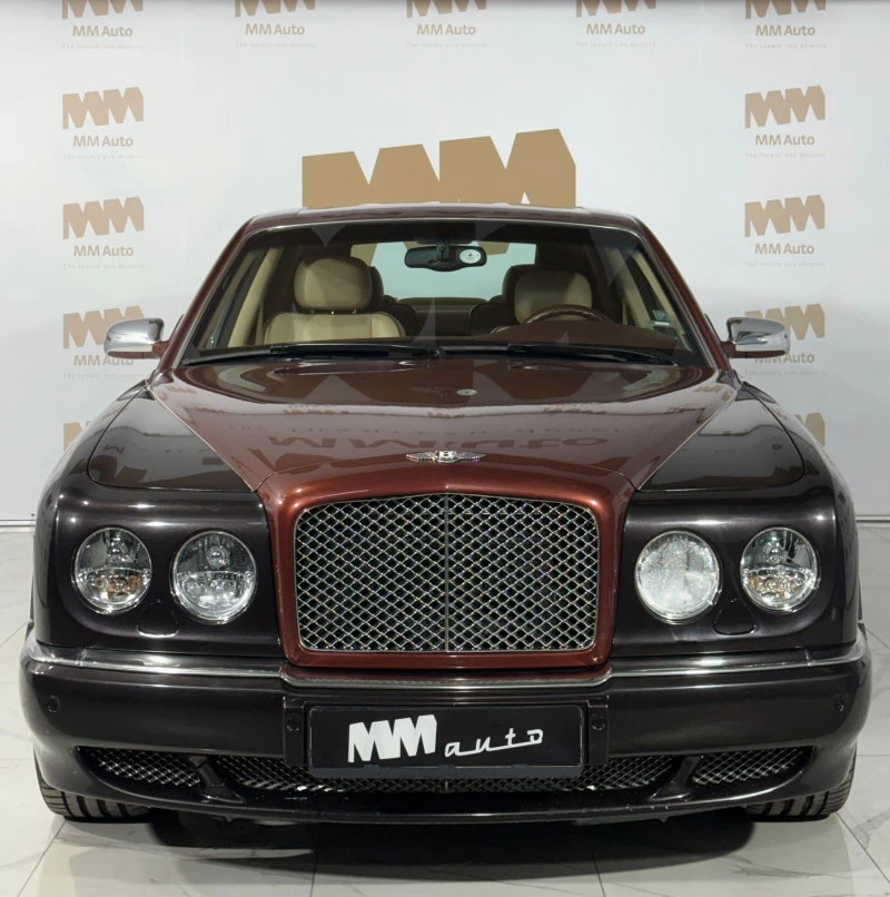 Bentley Arnage R* Massage* Panorama* Подгрев* Alpine* BiColor, снимка 4 - Автомобили и джипове - 49490199