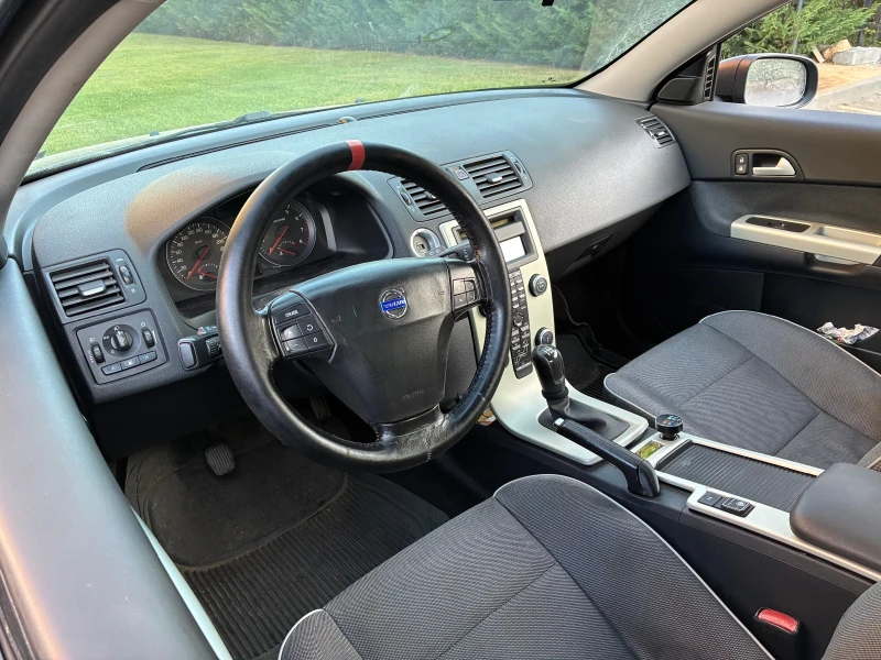 Volvo C30 1.6 100hp, снимка 5 - Автомобили и джипове - 52142293